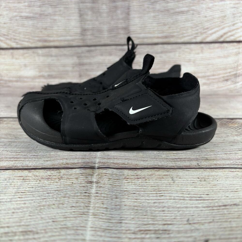 Nike Kids' Sunray Protect 2 Toddler Boys Size 10C Sandals Black